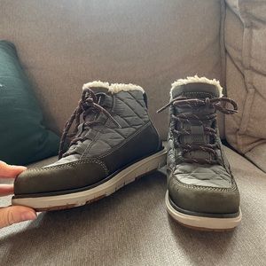 LL BEAN Fur-lined Boot